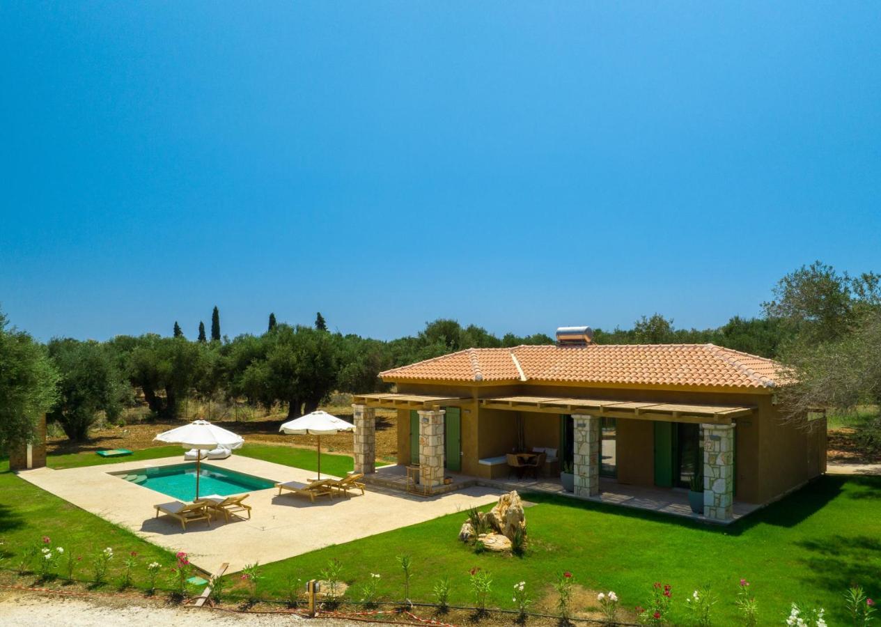 Terra Oleana Cottages Vasilikí Esterno foto