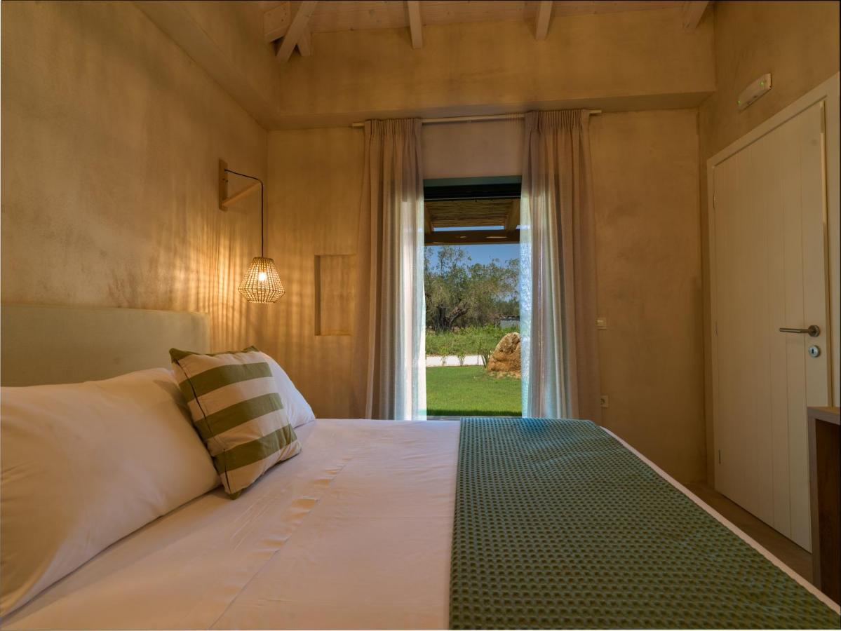 Terra Oleana Cottages Vasilikí Esterno foto