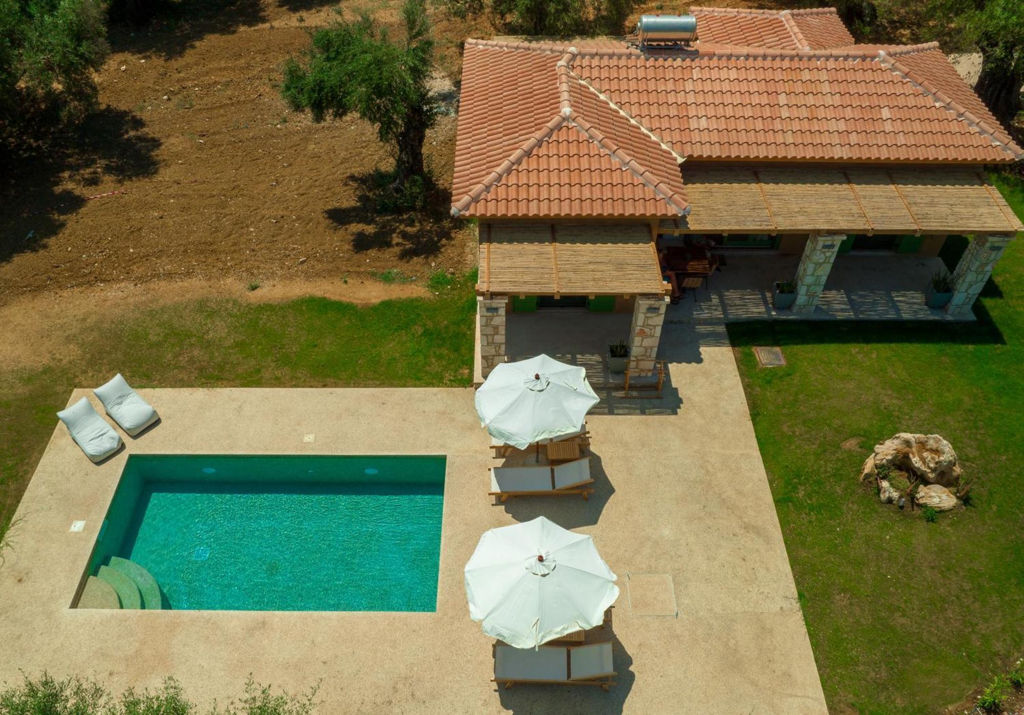 Terra Oleana Cottages Vasilikí Esterno foto